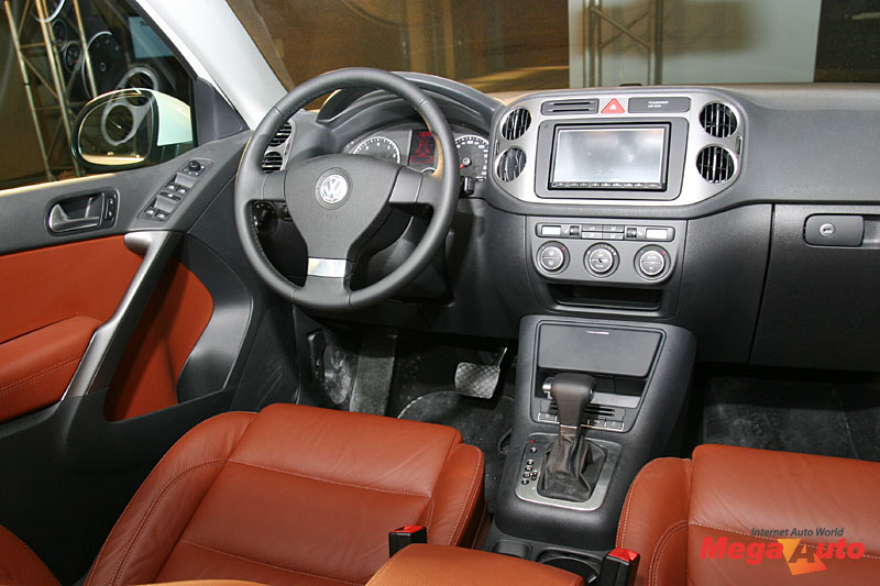 47744_19_1.JPG