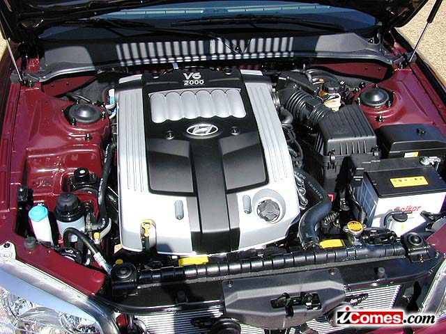 2000cc 엔진룸