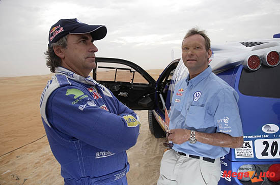 폭스바겐 팀 드라이버 카를로스 사인츠와 폭스바겐 모터스포츠 치프 Kris Nissen