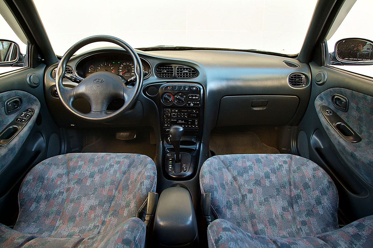 1995 현대 아반떼(J2) - 카이즈유 갤러리 1995 현대 아반떼(J2)