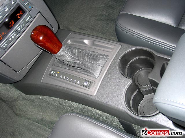 7060_11_1.jpg
