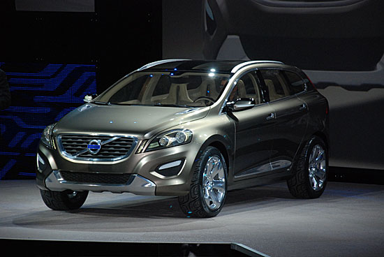 볼보 XC60, 제네바 모터쇼에서 데뷔