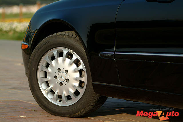 9910_30_1.jpg