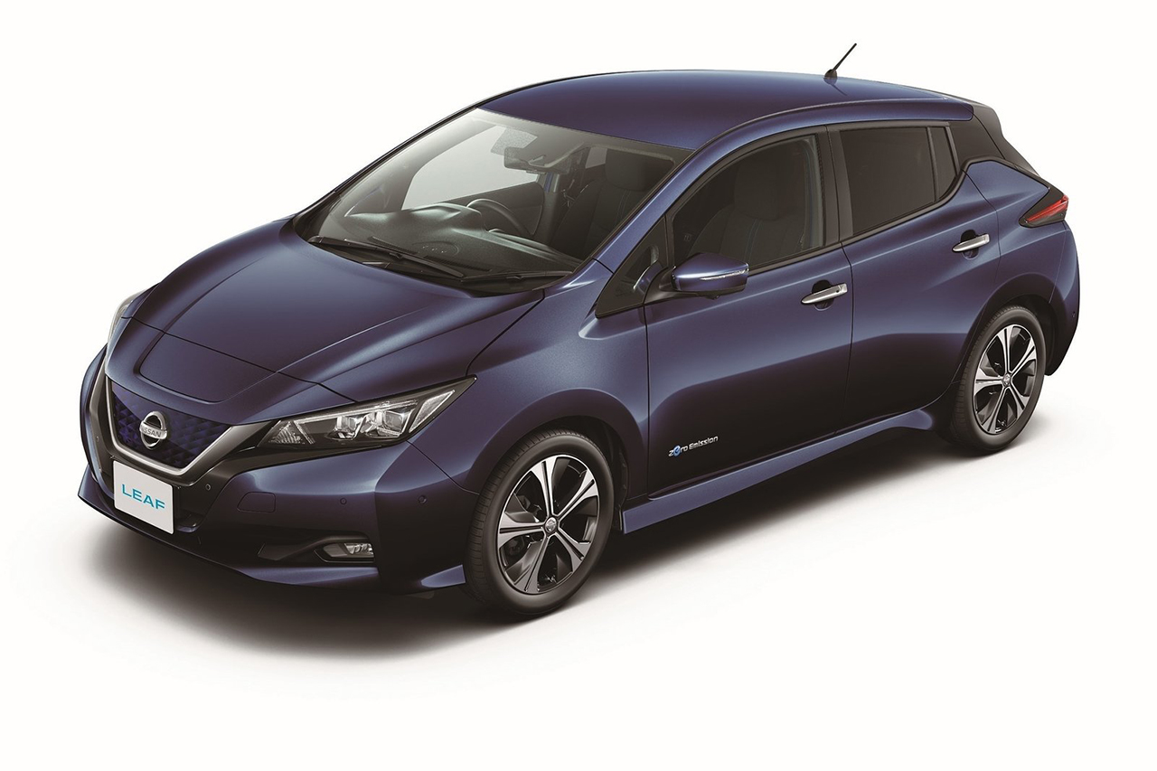 Nissan-Leaf-2018-1600-1f.jpg