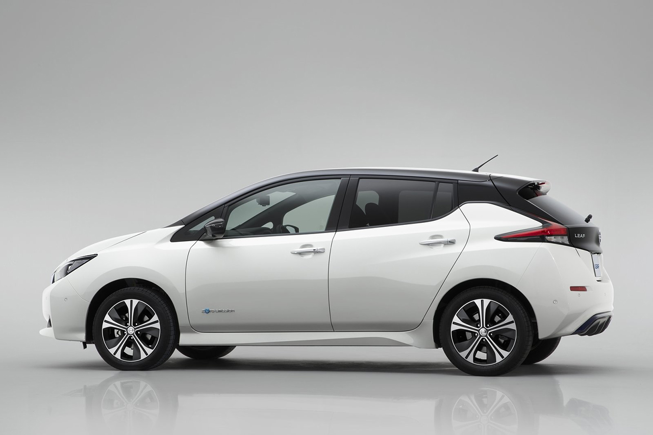 Nissan-Leaf-2018-1600-19.jpg