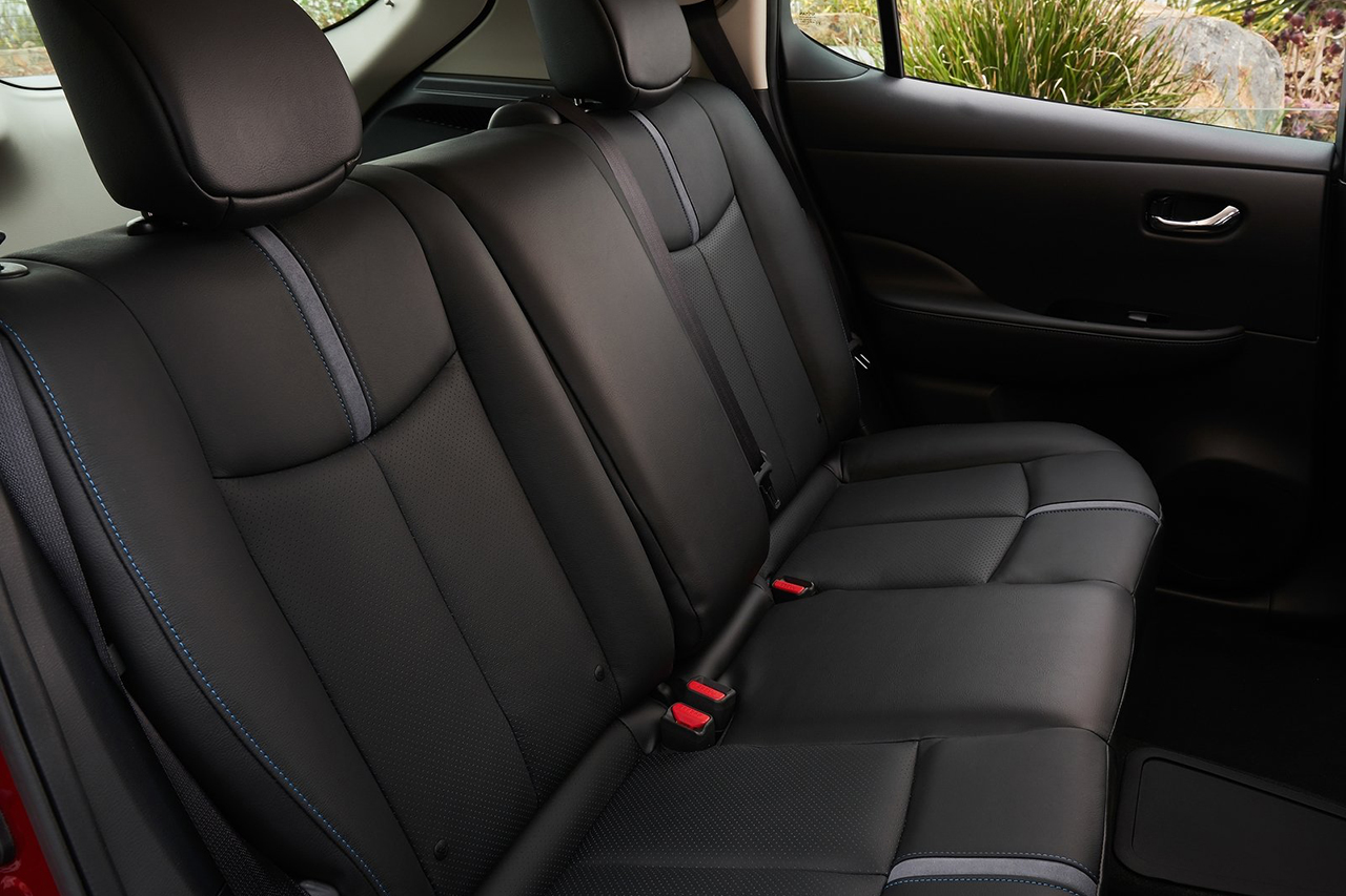 Nissan-Leaf-2018-1600-2b.jpg