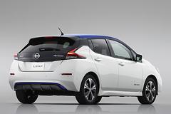 Nissan-Leaf-2018-1600-1b.jpg