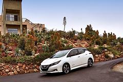 Nissan-Leaf-2018-1600-06.jpg
