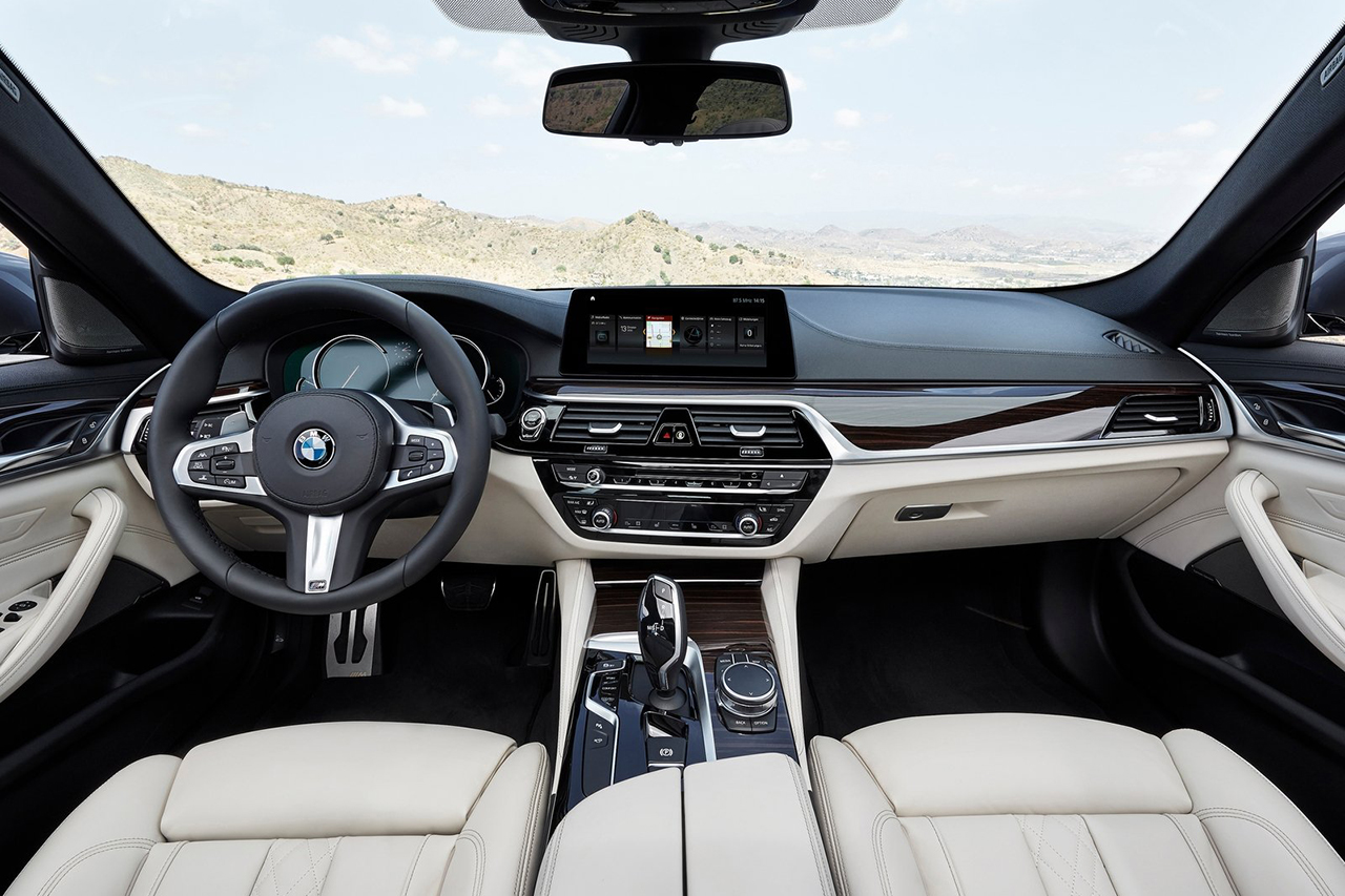 BMW-5-Series-2017-1600-93.jpg
