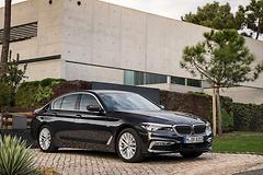 BMW-5-Series-2017-1600-0c.jpg
