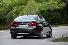 BMW-5-Series-2017-1600-72.jpg
