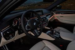 BMW-5-Series-2017-1600-9e.jpg