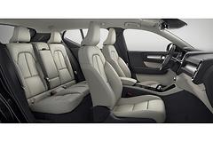 213047_New_Volvo_XC40_interior.jpg