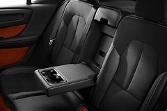 213050_New_Volvo_XC40_interior.jpg