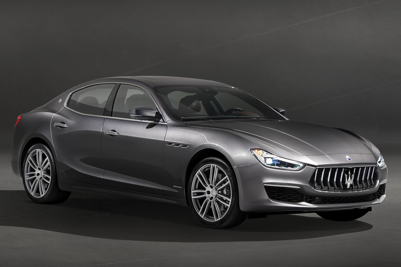 Maserati-Ghibli_GranLusso-2018-1600-01.jpg
