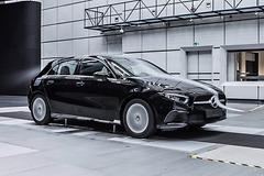 Mercedes-Benz-A-Class-2019-1600-5b.jpg
