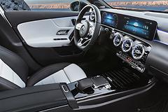 Mercedes-Benz-A-Class-2019-1600-37.jpg
