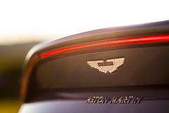 Aston_Martin-Vantage-2019-1600-2a.jpg