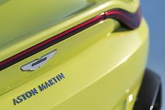 Aston_Martin-Vantage-2019-1600-2b.jpg