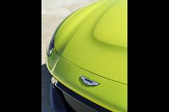 Aston_Martin-Vantage-2019-1600-30.jpg