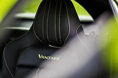 Aston_Martin-Vantage-2019-1600-21.jpg