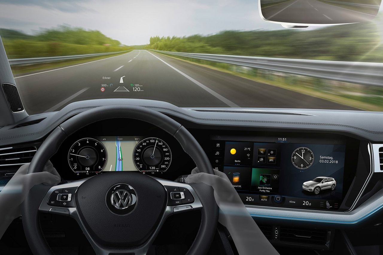 Volkswagen-Touareg-2019-1600-34.jpg