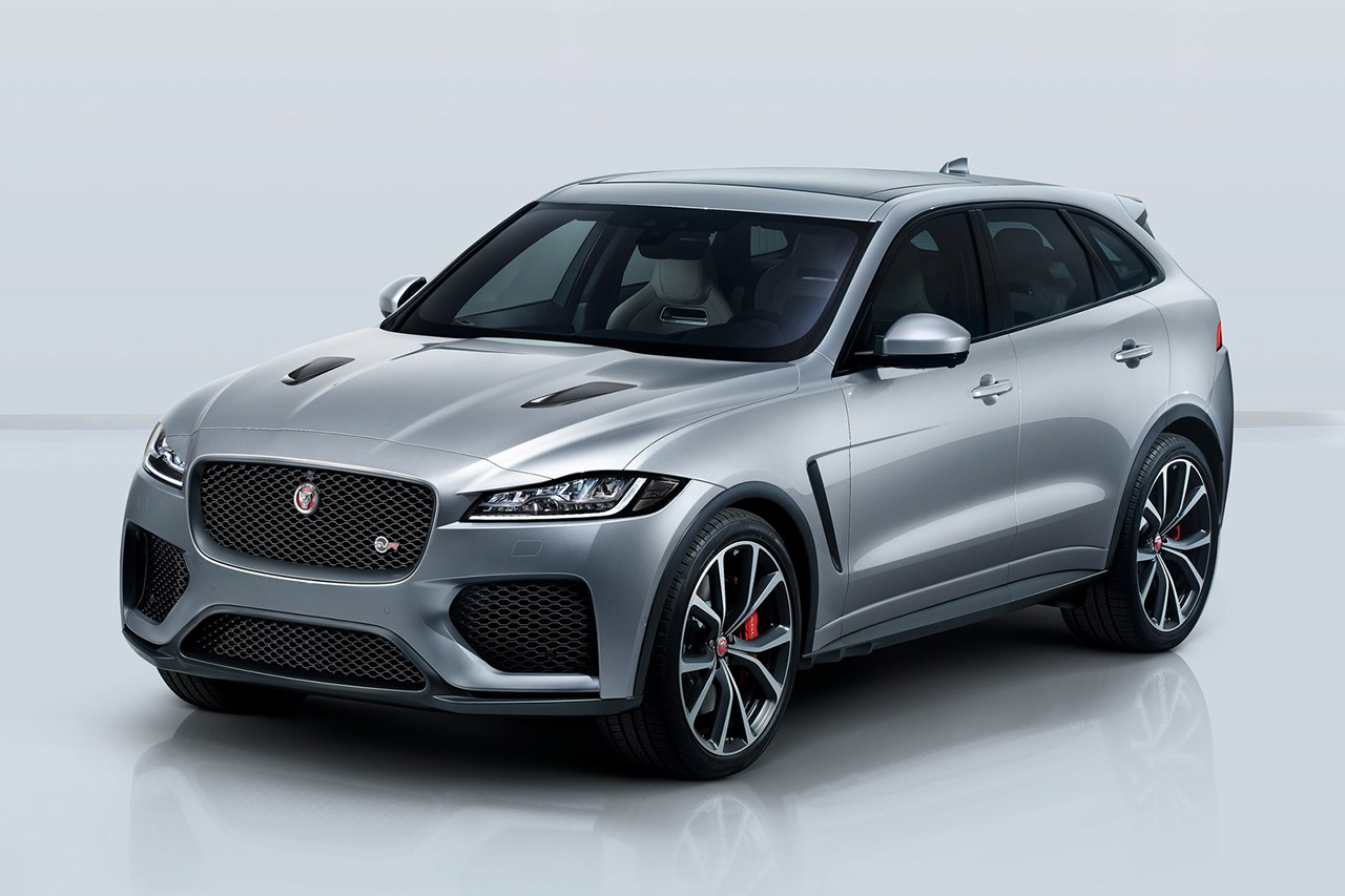 Jaguar-F-Pace_SVR-2019-1600-08.jpg