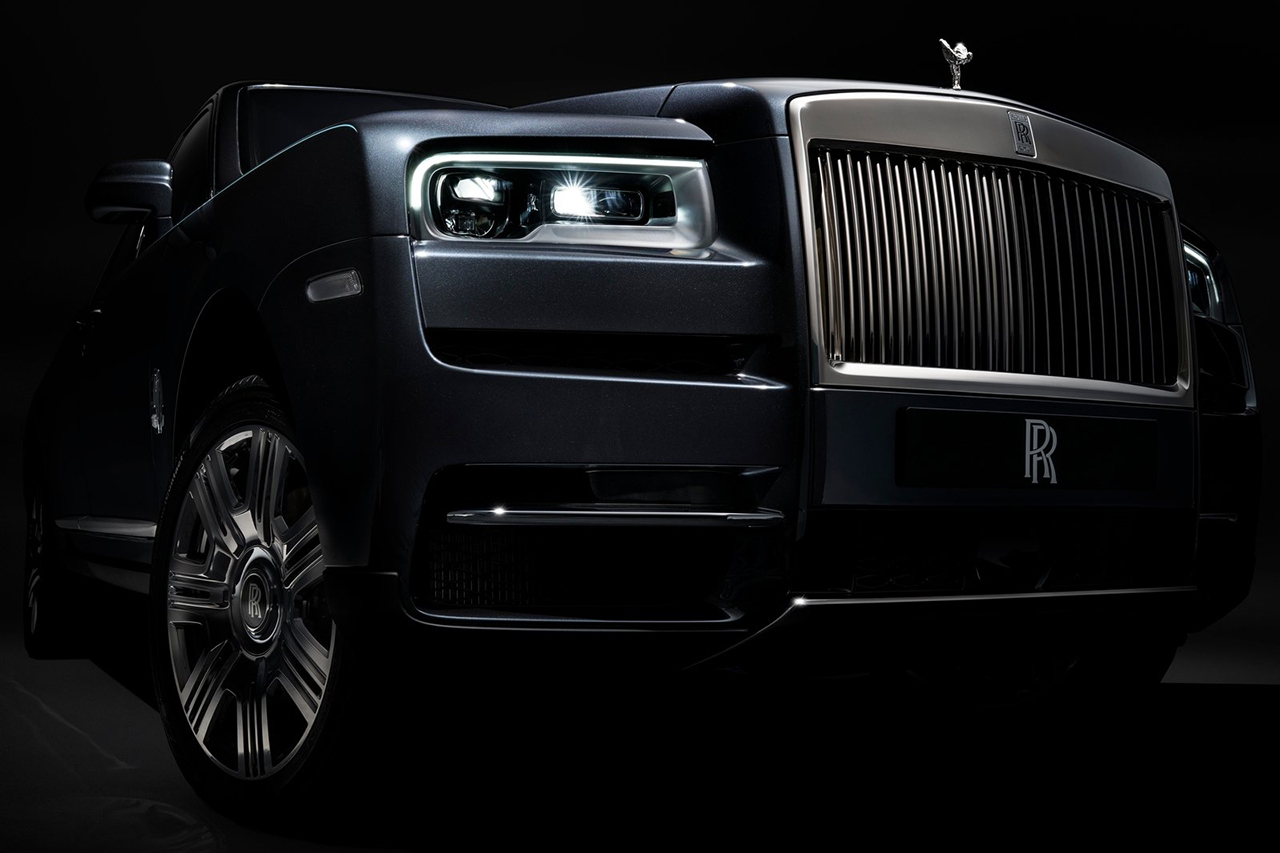 Rolls-Royce-Cullinan-2019-1600-08.jpg