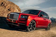 Rolls-Royce-Cullinan-2019-1600-04.jpg