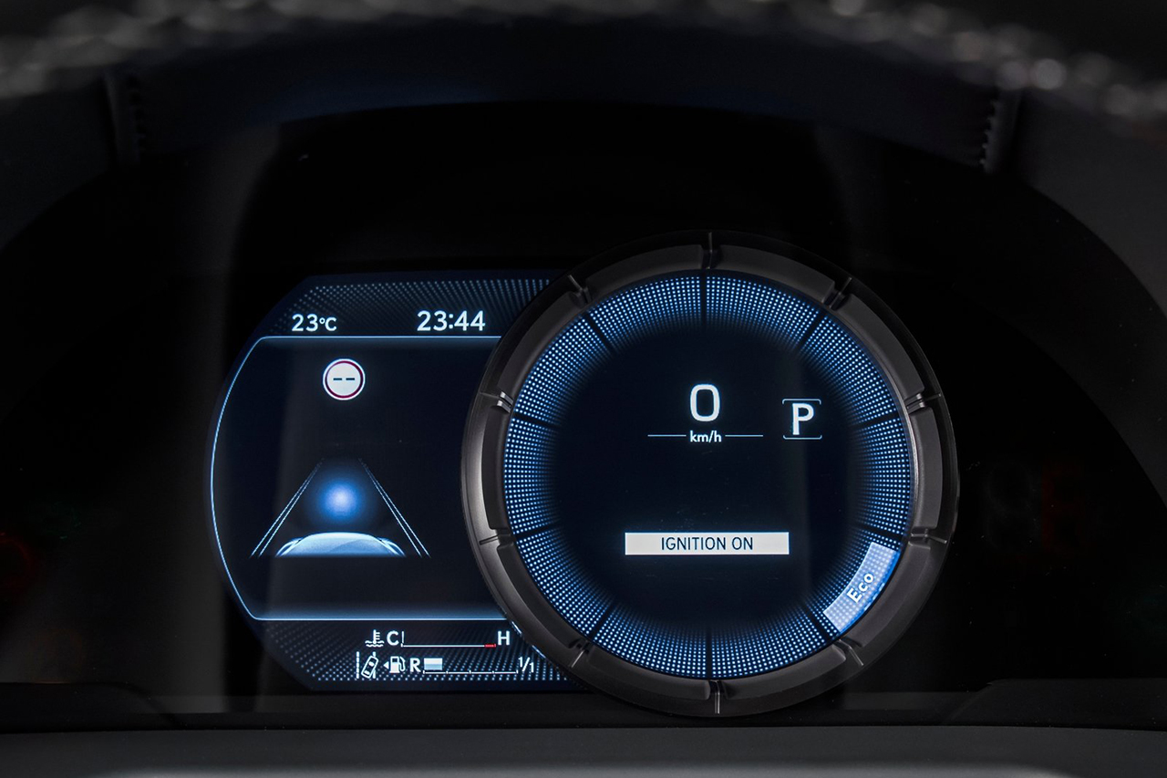 Lexus-ES-2019-1600-2d.jpg