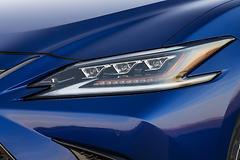 Lexus-ES-2019-1600-3b.jpg