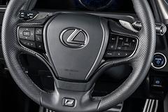 Lexus-ES-2019-1600-28.jpg