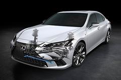 Lexus-ES-2019-1600-49.jpg