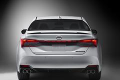 Toyota-Avalon-2019-1600-2d.jpg