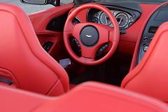 Aston_Martin-Vanquish_Volante-2015-1600-20.jpg