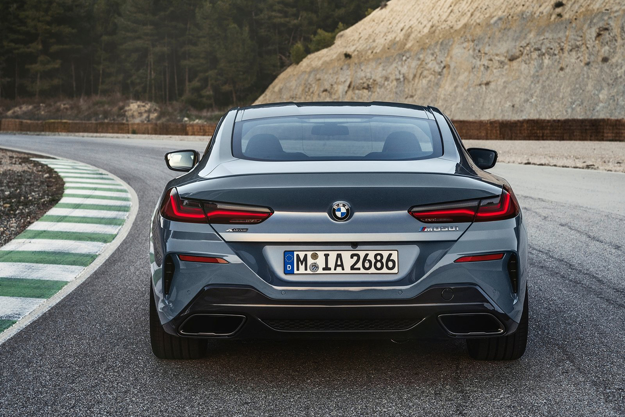 BMW-8-Series_Coupe-2019-1600-1a.jpg