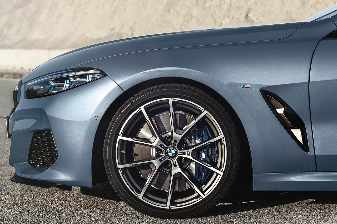 BMW-8-Series_Coupe-2019-1600-40.jpg