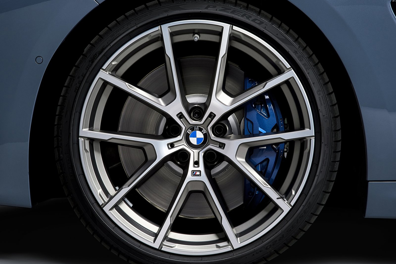 BMW-8-Series_Coupe-2019-1600-42.jpg