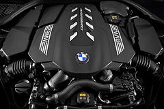 BMW-8-Series_Coupe-2019-1600-46.jpg