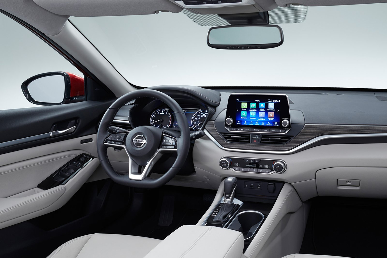 Nissan-Altima-2019-1600-0c.jpg
