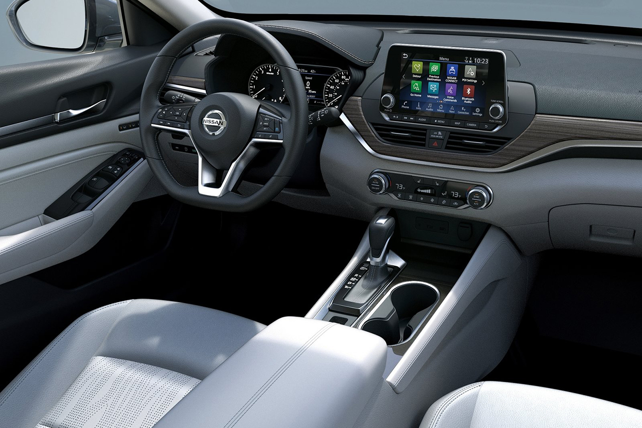 Nissan-Altima-2019-1600-0d.jpg