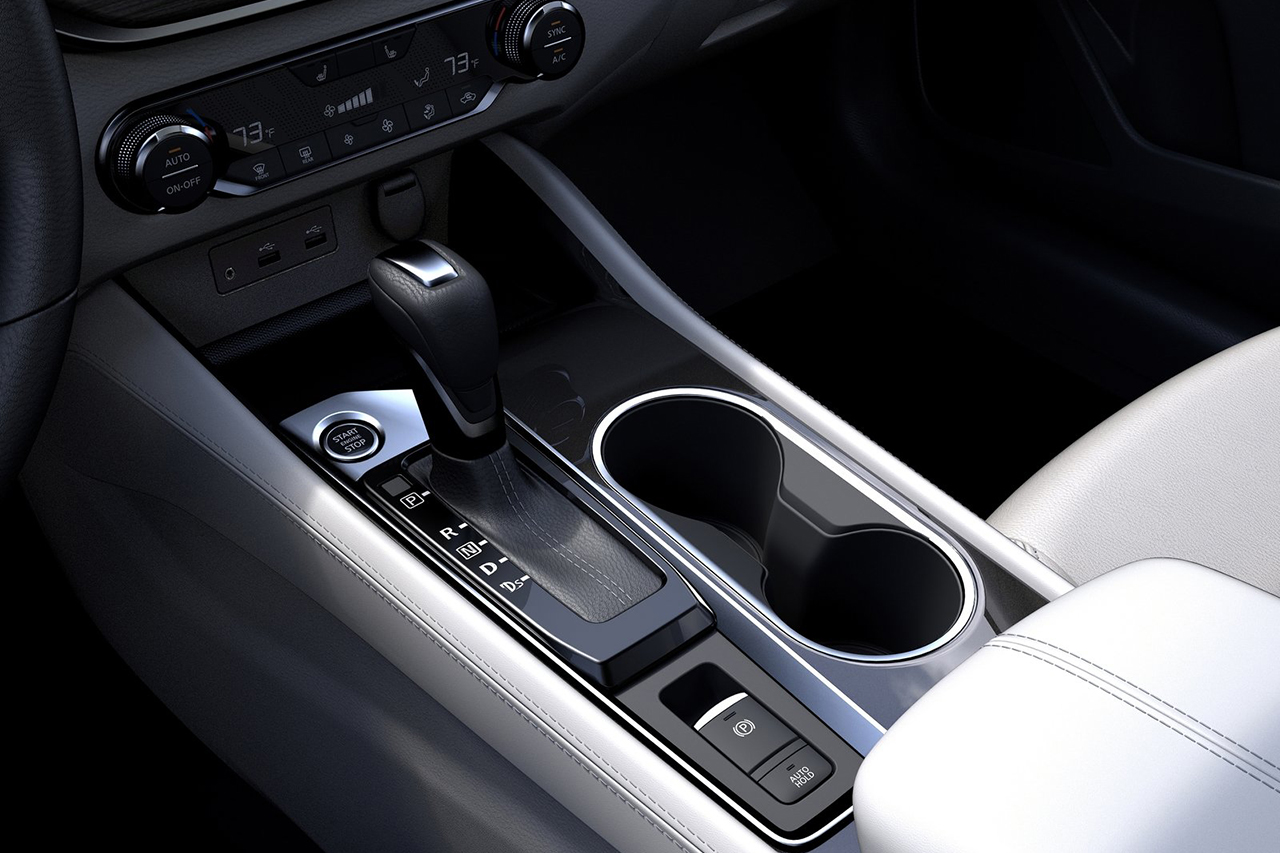 Nissan-Altima-2019-1600-11.jpg
