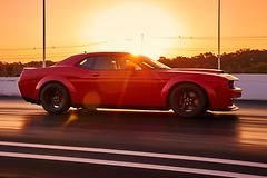 Dodge-Challenger_SRT_Demon-2018-1600-1c.jpg