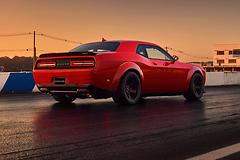 Dodge-Challenger_SRT_Demon-2018-1600-1f.jpg