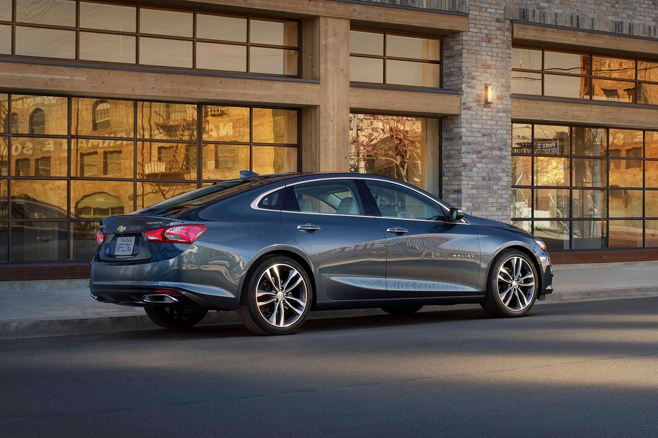 Chevrolet-Malibu-2019-1600-04.jpg