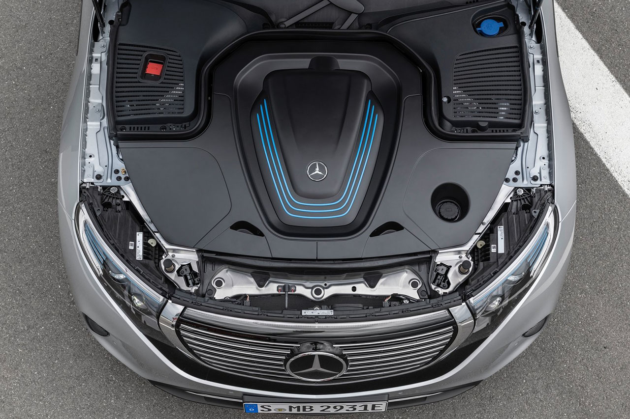 Mercedes-Benz-EQC-2020-1600-43.jpg