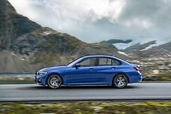 BMW-3-Series-2019-1600-17.jpg