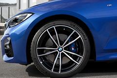 BMW-3-Series-2019-1600-59.jpg