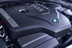 BMW-3-Series-2019-1600-5b.jpg