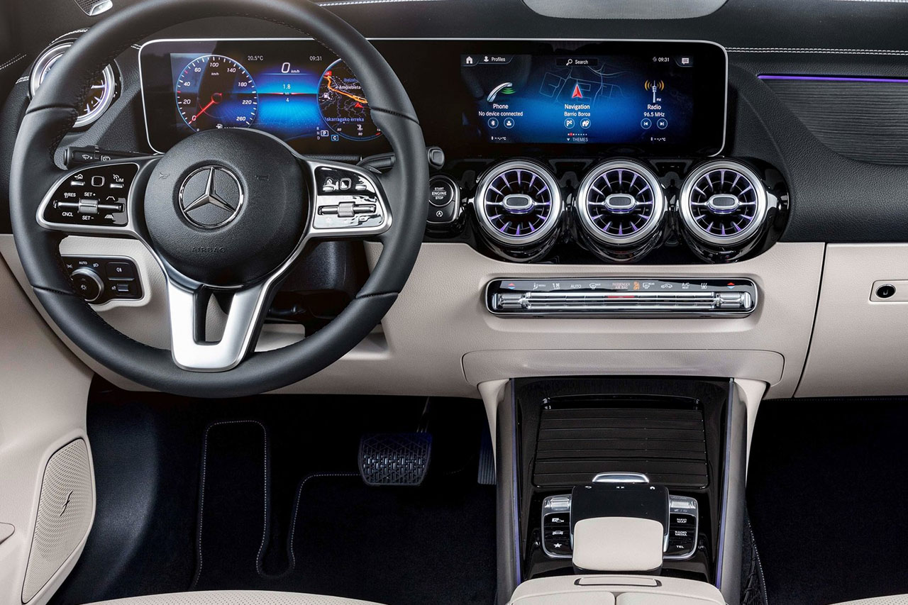 Mercedes-Benz-B-Class-2019-1600-24.jpg